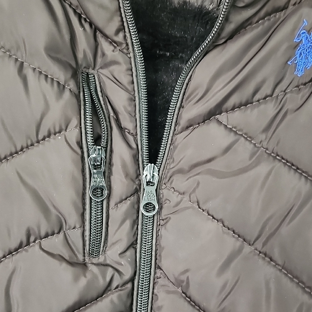 US Polo Assn Black Hooded Puffer Coat Faux Fur Lining Zippered Closure Women's L - Picture 4 of 9